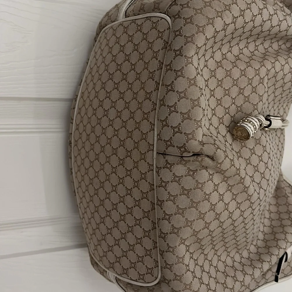 Celine macadams tote. Authentic - Picture 4 of 16